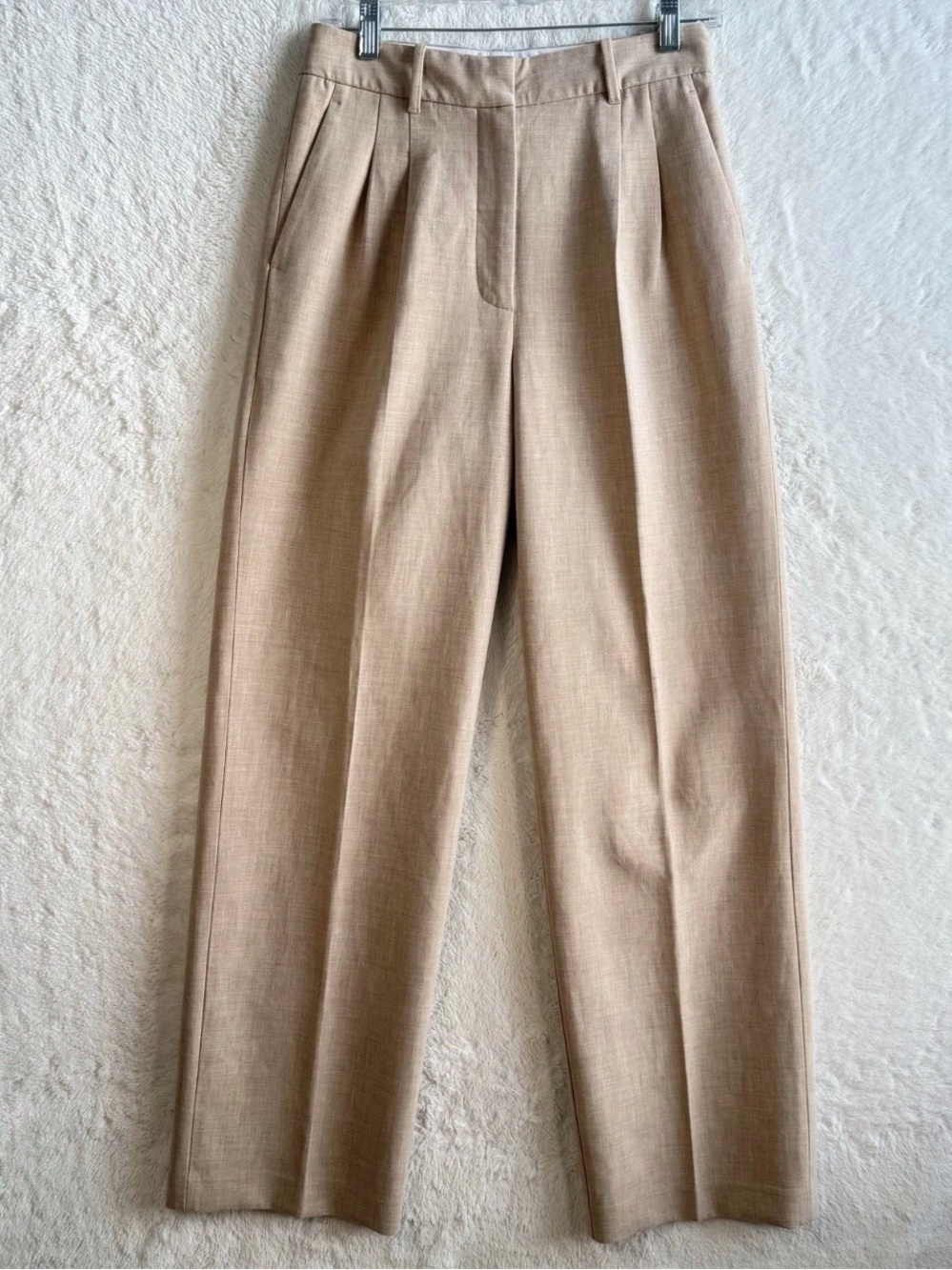 Aritzia Wilfred The Effortless Pant Women’s 4 Beige Wide Leg Minimalist Office